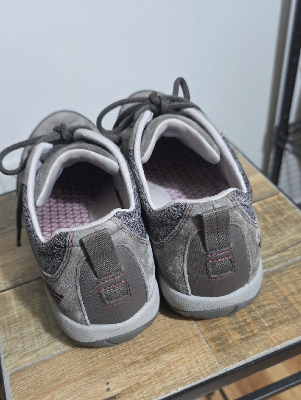 Dansko Paisley Gray Women's Casual Gray Lace-Up Walking Shoes Sz 38 - Picture 4 of 8
